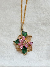 Load image into Gallery viewer, Gold Pink Flower Rhinestone Pendant Necklace
