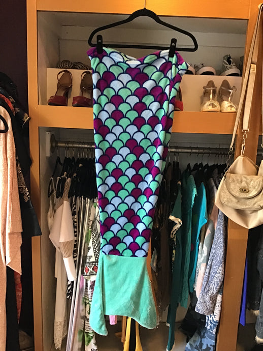 Teal and purple Fish Tale