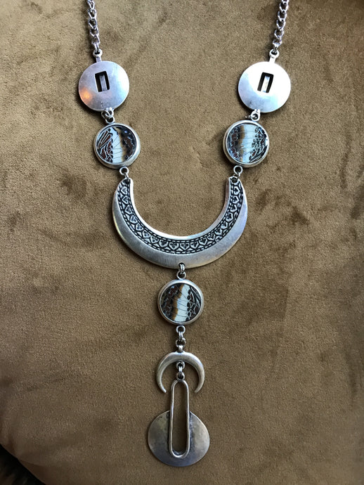 Deadly Dapper: Plummet Necklace