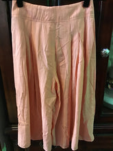 Load image into Gallery viewer, Coral Pleated Culottes