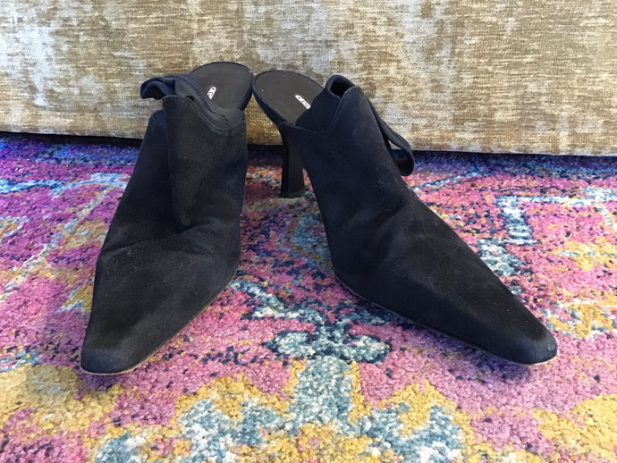 Pointed Black Suede Heels