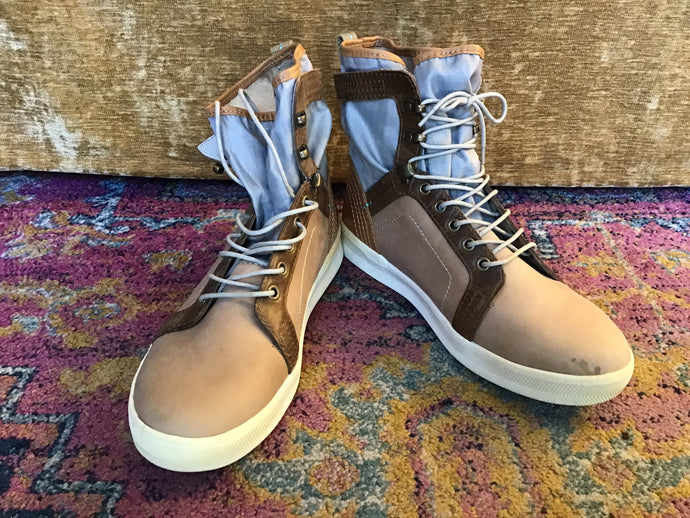 Feud Boots