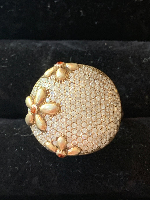 Diamond Circle Ring with Gold Flowers