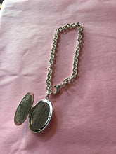 Load image into Gallery viewer, Silver Bracelet with Locket