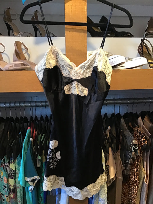 Vintage Black/Cream Lace Slip