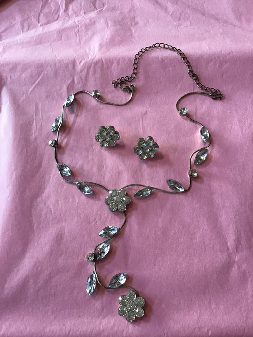 Crystal Leaf & Flower Drop Necklace with Earrings
