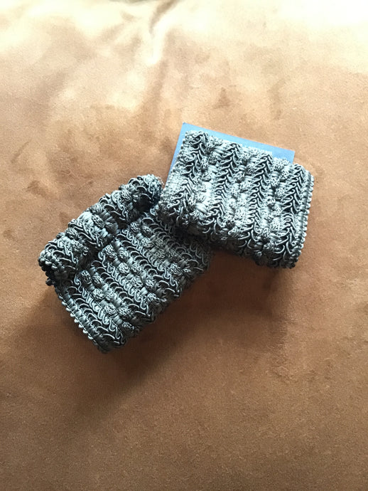 Green Lace Wrist Cuff