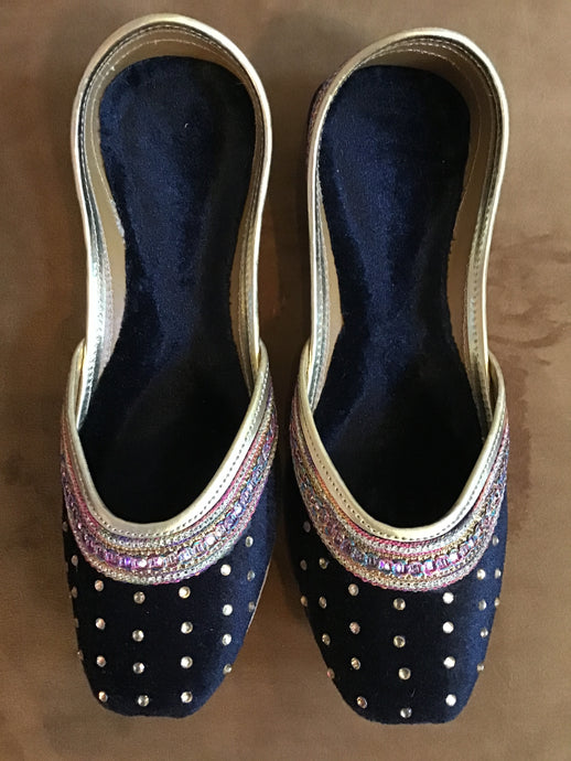 Punjabi Jutti Slipper (Black Velvet)